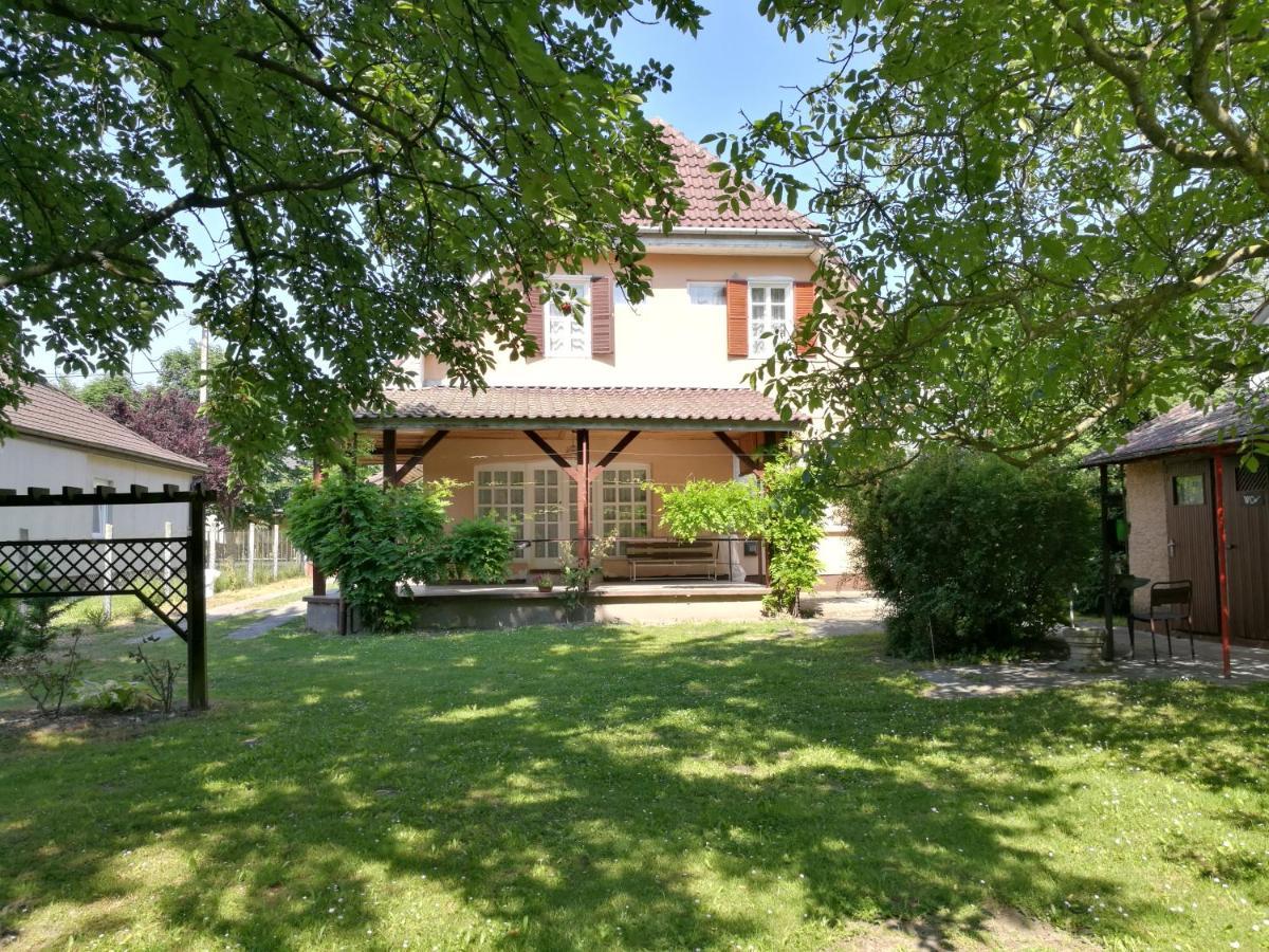 Holiday House Retro Szántód 외부 사진